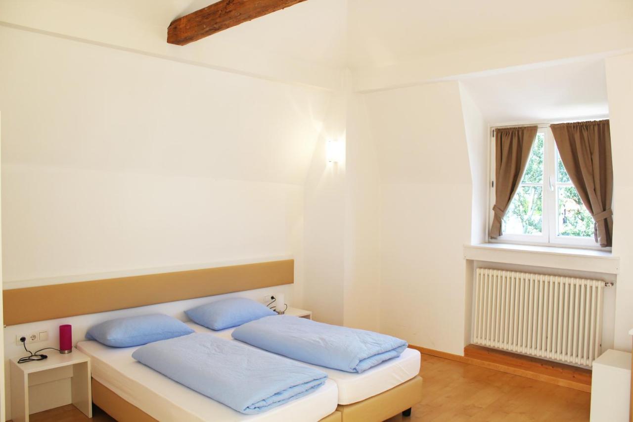 Manzoni Rooms Merano Bagian luar foto