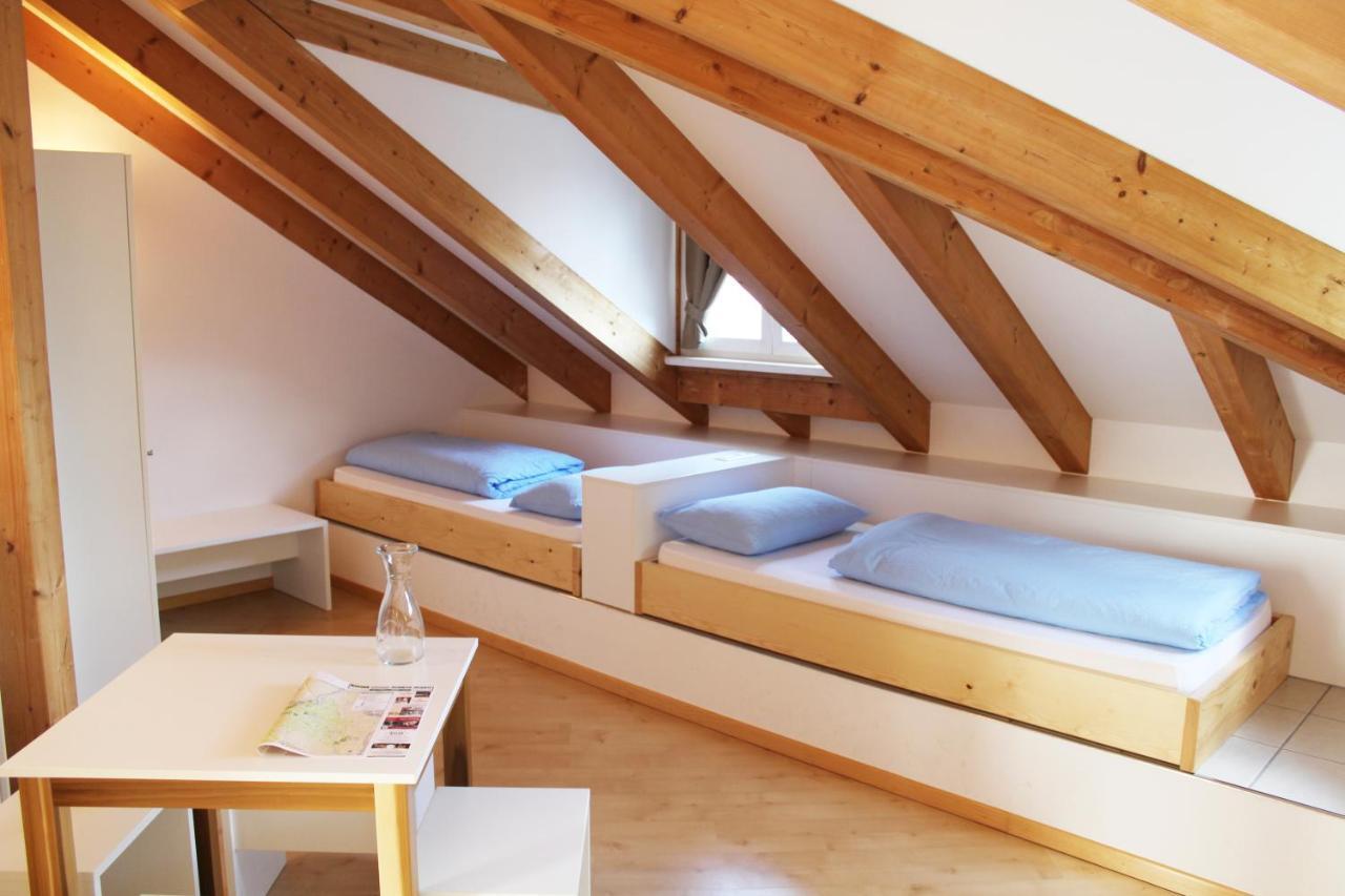 Manzoni Rooms Merano Bagian luar foto