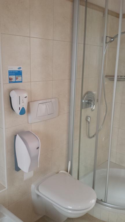 Manzoni Rooms Merano Ruang foto